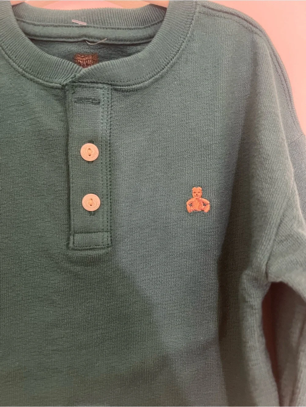 GAP long sleeve